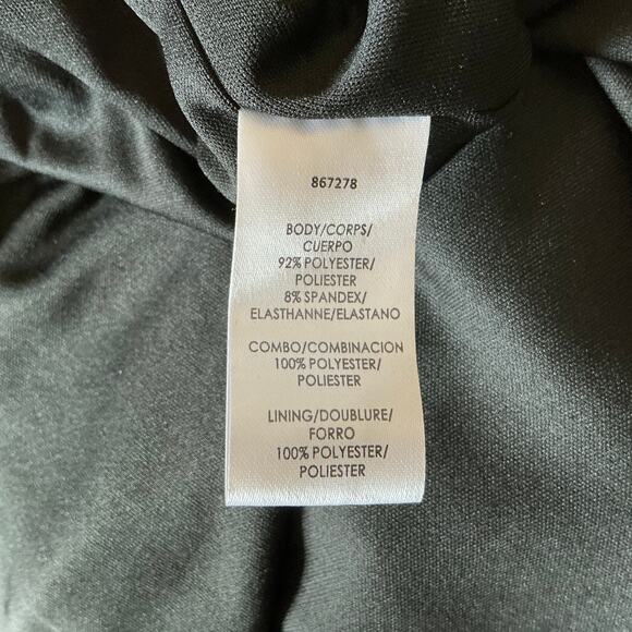 JS Collections Embroidered Lace Column Evening Gown Black and White Size 4 Dress - Picture 11 of 14